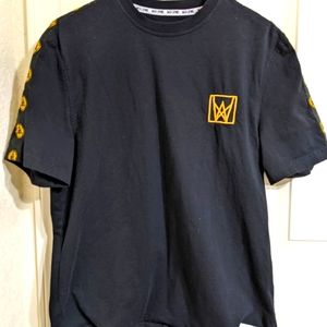 Welcome Skateboard Men's T-shirt Size Medium